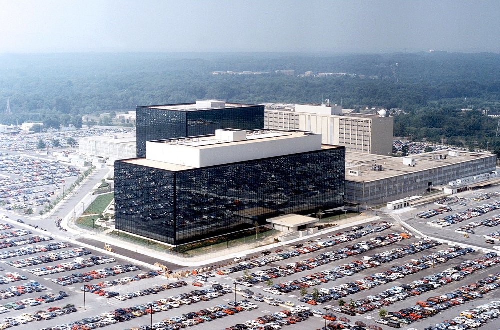 Schumer: Intelligence Agencies ‘Have Six Ways From Sunday Of Getting Back At You’