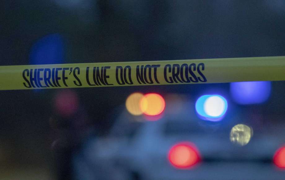 Conroe-area business owner allegedly shoots, kills burglar with crowbar
